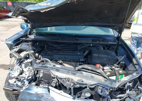 2004 Toyota Camry Xle from USA, damaged, VIN 4T1BE32K34U907782